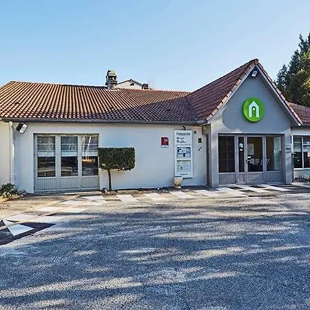 Hotel Campanile Aix-en-provence Est -