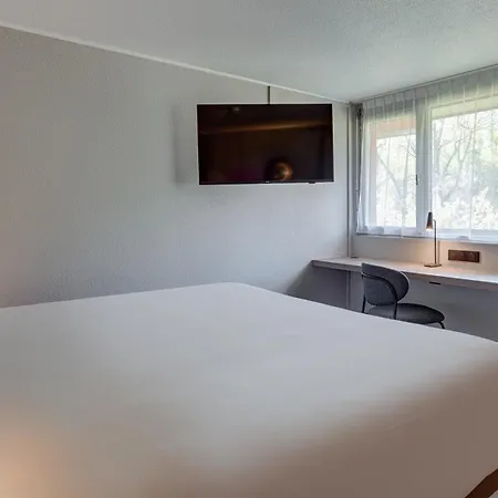 Hotel Campanile Nature - Aix En Provence