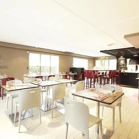 Campanile Aix-en-provence Est - Hotel 3*